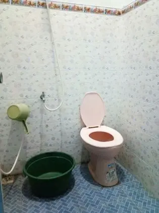Standard Oda, Ortak Banyo