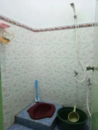 Standard Oda, Ortak Banyo