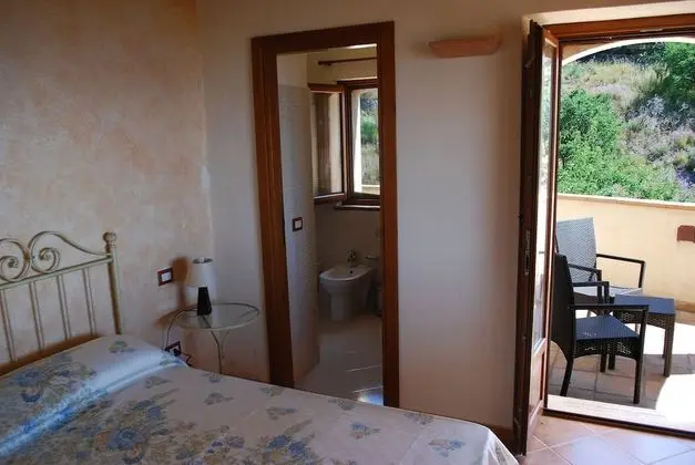 Tek Büyük Yataklı Oda, Deniz Manzaralı