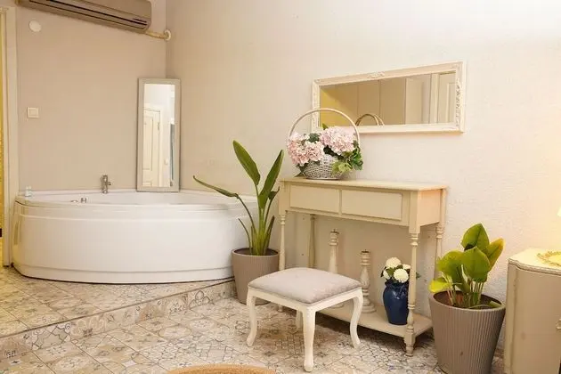 Exclusive Bungalov
