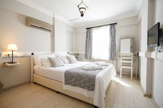 Standart Oda, Bahçe Manzaralı