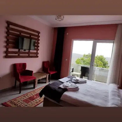 Şömineli Standart Oda, Deniz veya Orman Manzaralı, Şömineli ve Balkonlu