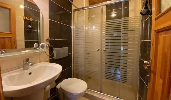 Deluxe Jakuzili Bungalow