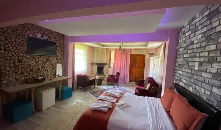 Müstakil Taş Bungalov
