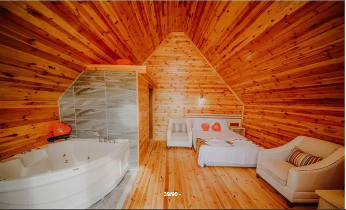 Deniz Manzaralı Jakuzili Japon Bungalow Oda