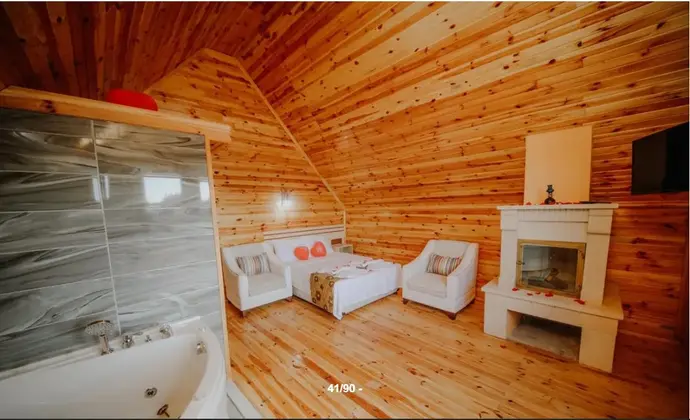 Deniz Manzaralı Jakuzili Japon Bungalow Oda