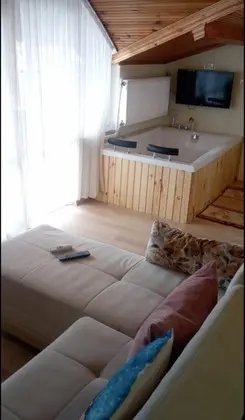 Jakuzili Standard