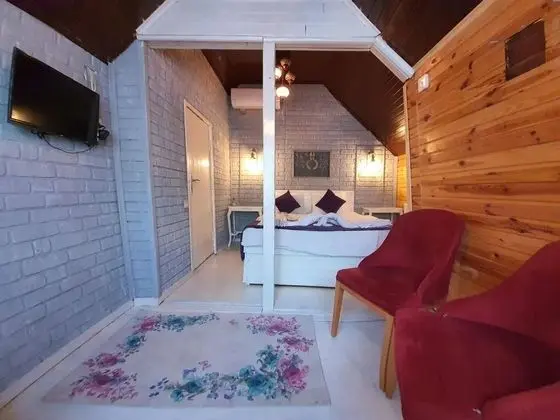 Garden Suite