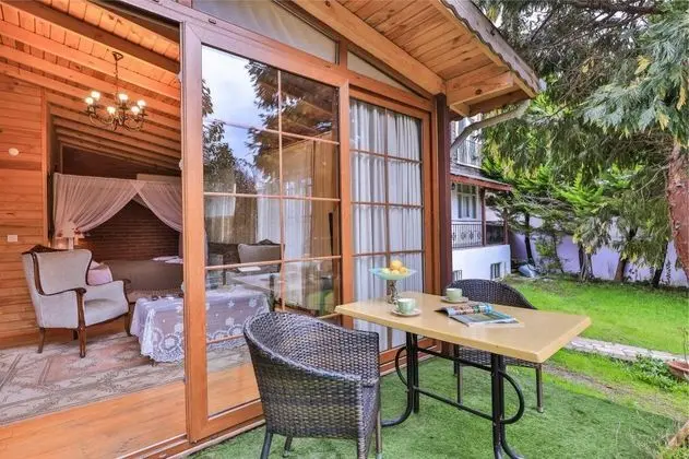 Bungalow, Nehir Manzaralı