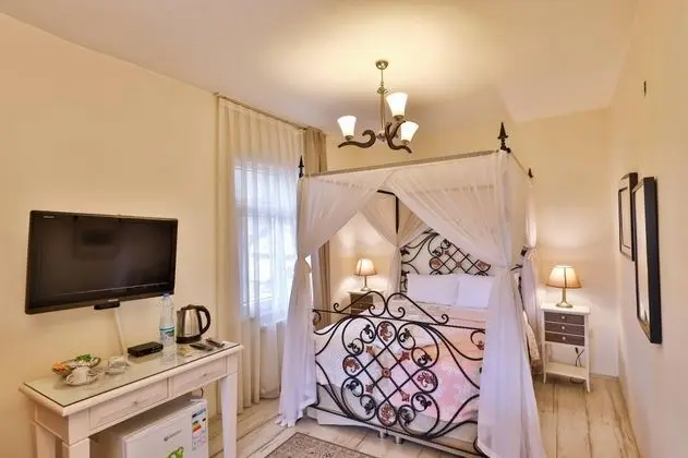 Deluxe Oda, Nehir Manzaralı, Şömineli ve Jakuzili