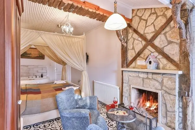 Şömineli Bungalow