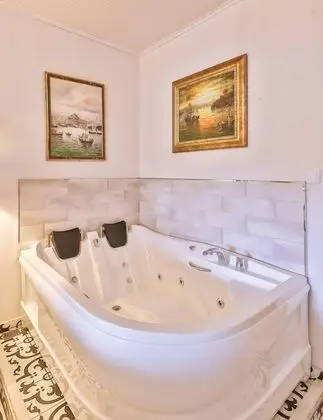 Şömineli Bungalow