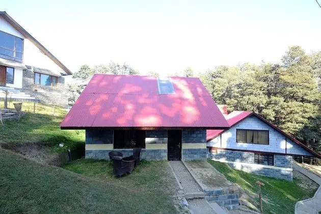 Duplex Hut