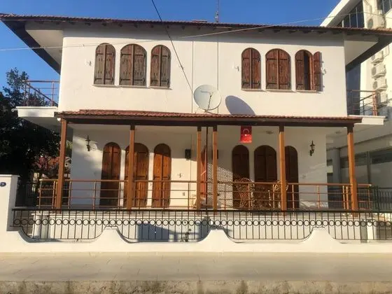 Villa 3+1 Oda, Kısmi Deniz Manzaralı, Balkonlu