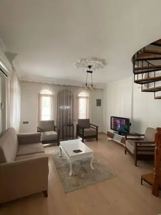 Villa 3+1 Oda, Kısmi Deniz Manzaralı, Balkonlu