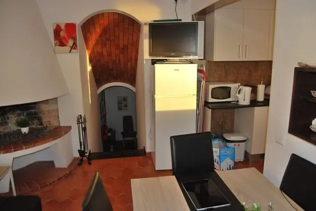 Apart Daire, 2 Yatak Odası, Şömine
