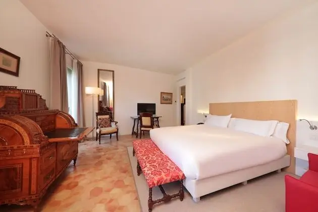 Deluxe Büyük Yataklı Tek Kişilik Oda