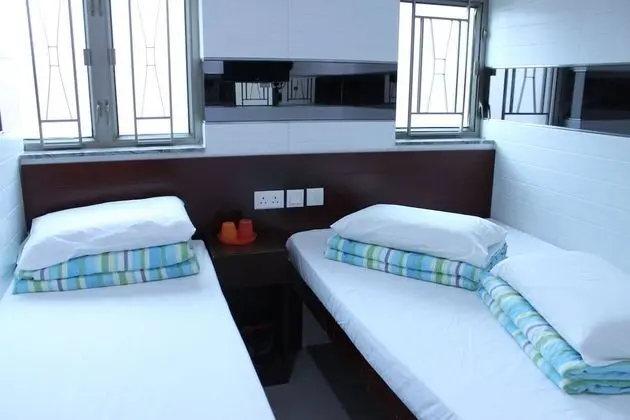 Basic Üç Kişilik Oda (Private Bathroom)