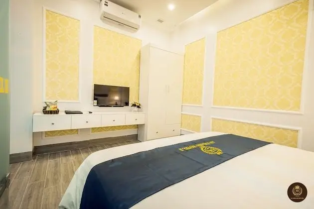 Deluxe Tek Büyük Yataklı Oda