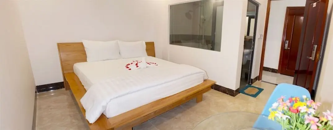 Deluxe Tek Büyük Yataklı Oda