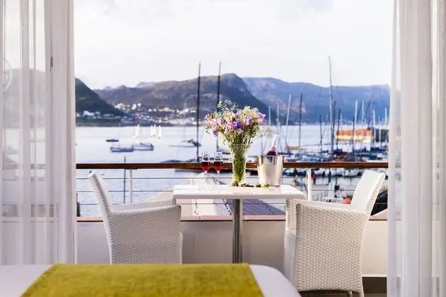 Standard Oda, Balkon