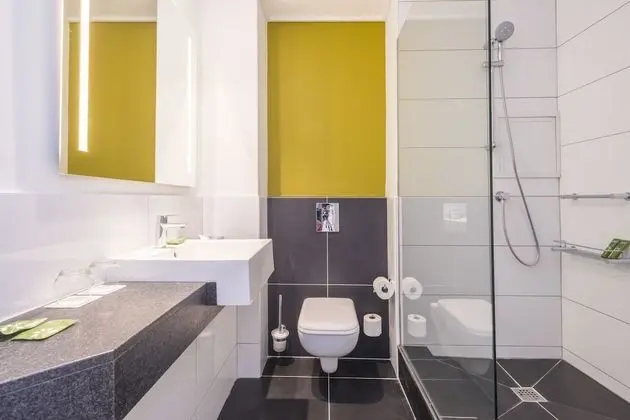 Standard Oda, Denize Bakan