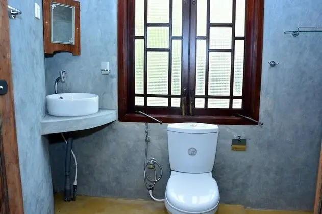 Deluxe Tek Büyük veya İki Ayrı Yataklı Oda, 1 Yatak Odası, Bahçe Manzaralı, Bahçeli