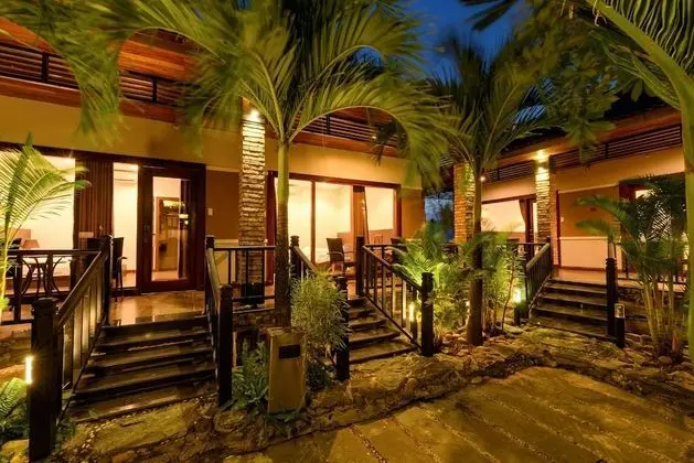 Deluxe Bungalov, 1 En Büyük (King) Boy Yatak, Havuz Manzaralı