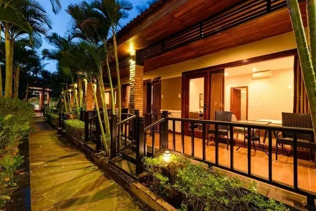 Deluxe Bungalov, 1 En Büyük (King) Boy Yatak, Havuz Manzaralı