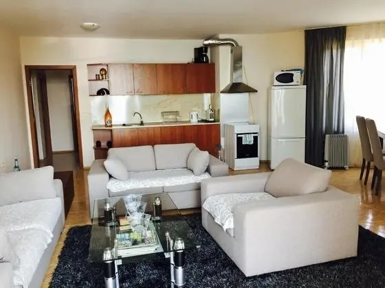 Deluxe Apart Daire
