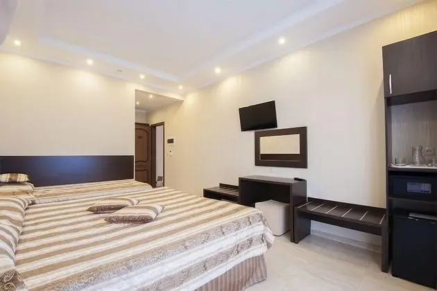 Premium Üç Kişilik Oda