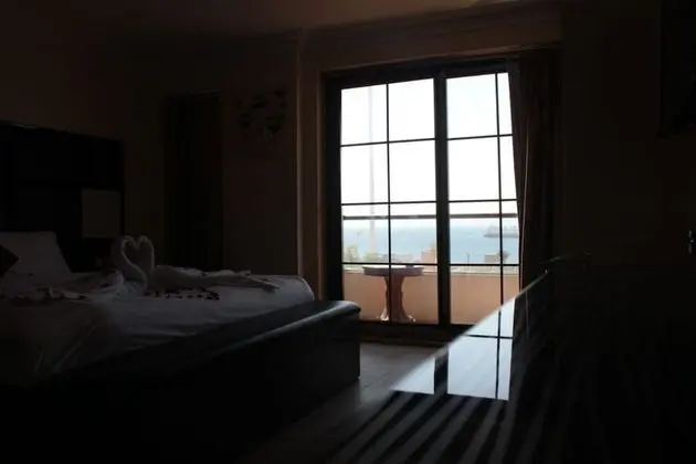 Deluxe Tek Büyük veya İki Ayrı Yataklı Oda, Deniz Manzaralı