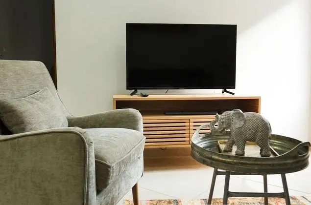 Premium Tek Büyük Yataklı Oda