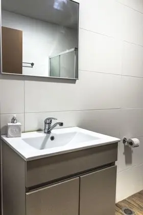 Premium Tek Büyük Yataklı Oda