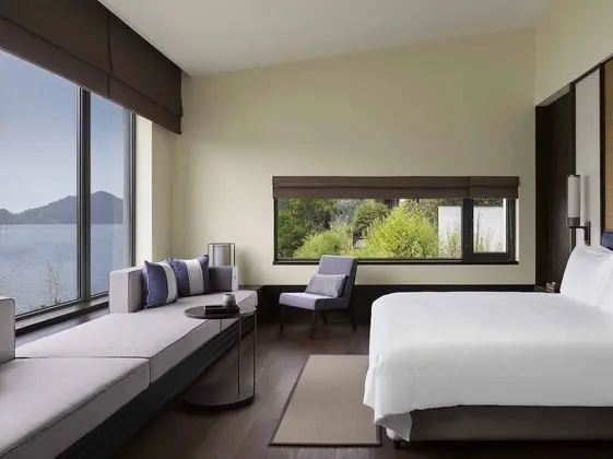 Premier Villa, 2 Yatak Odası, Göl Manzaralı