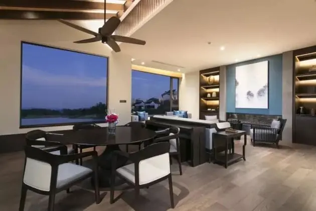 Royal Villa, 2 Yatak Odası, Göl Manzaralı