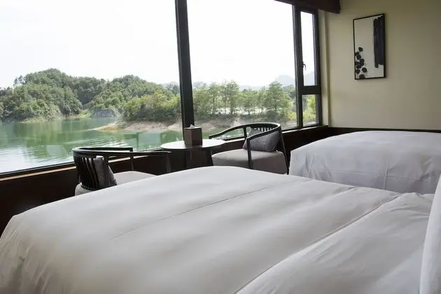 Royal Villa, 2 Yatak Odası, Göl Manzaralı