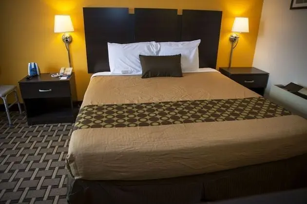 Standard Oda, 1 En Büyük (King) Boy Yatak