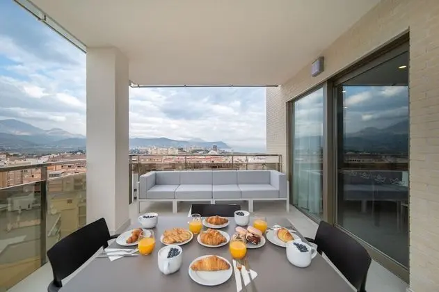 Premium Çatı Katı Süiti (Penthouse)