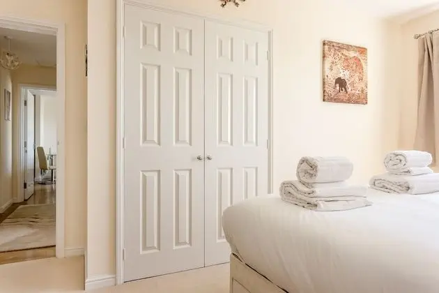 Ev (2 Bedrooms)
