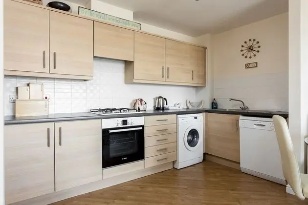 Ev (2 Bedrooms)
