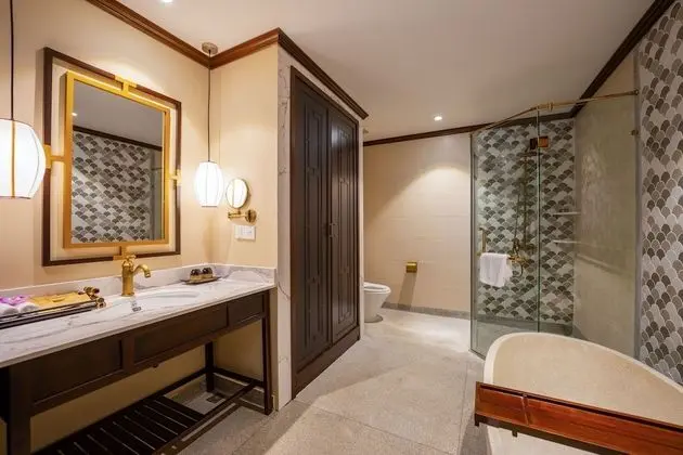 Deluxe Tek Büyük veya İki Ayrı Yataklı Oda