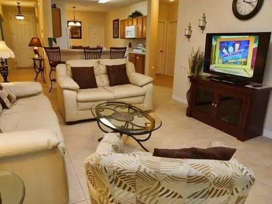 Family Villa, Bahçeli
