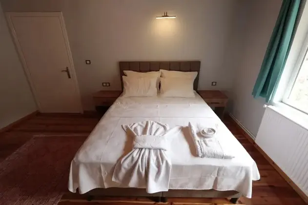 Standart Oda, Bahçe Manzaralı