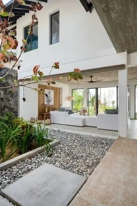 Bay View Pool Suite