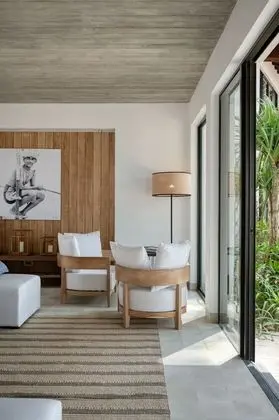 Bay View Suite