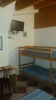 Dört Kişilik Oda