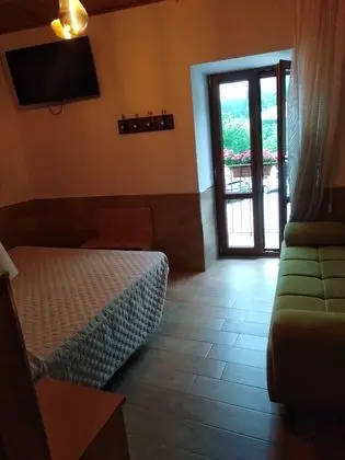 Tek Büyük Yataklı Oda