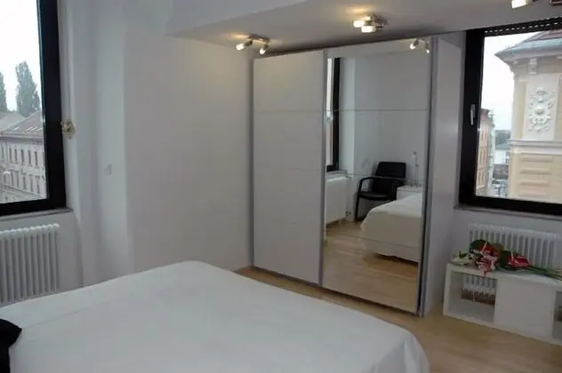 Stüdyo, Şehir Manzaralı