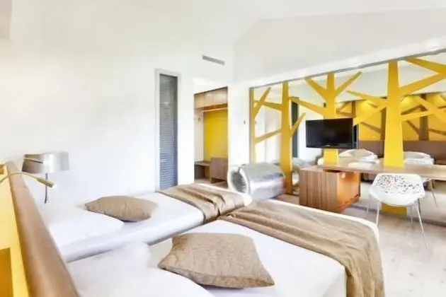 Deluxe Tek Büyük Yataklı Oda